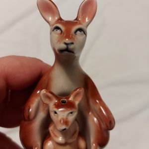 Mom n joey kangaroos salt n pepper set  porcelain?  2 plastic stoppers